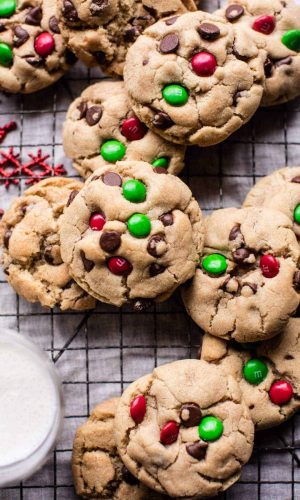 Christmas-Chocolate-Chip-Cookies-1